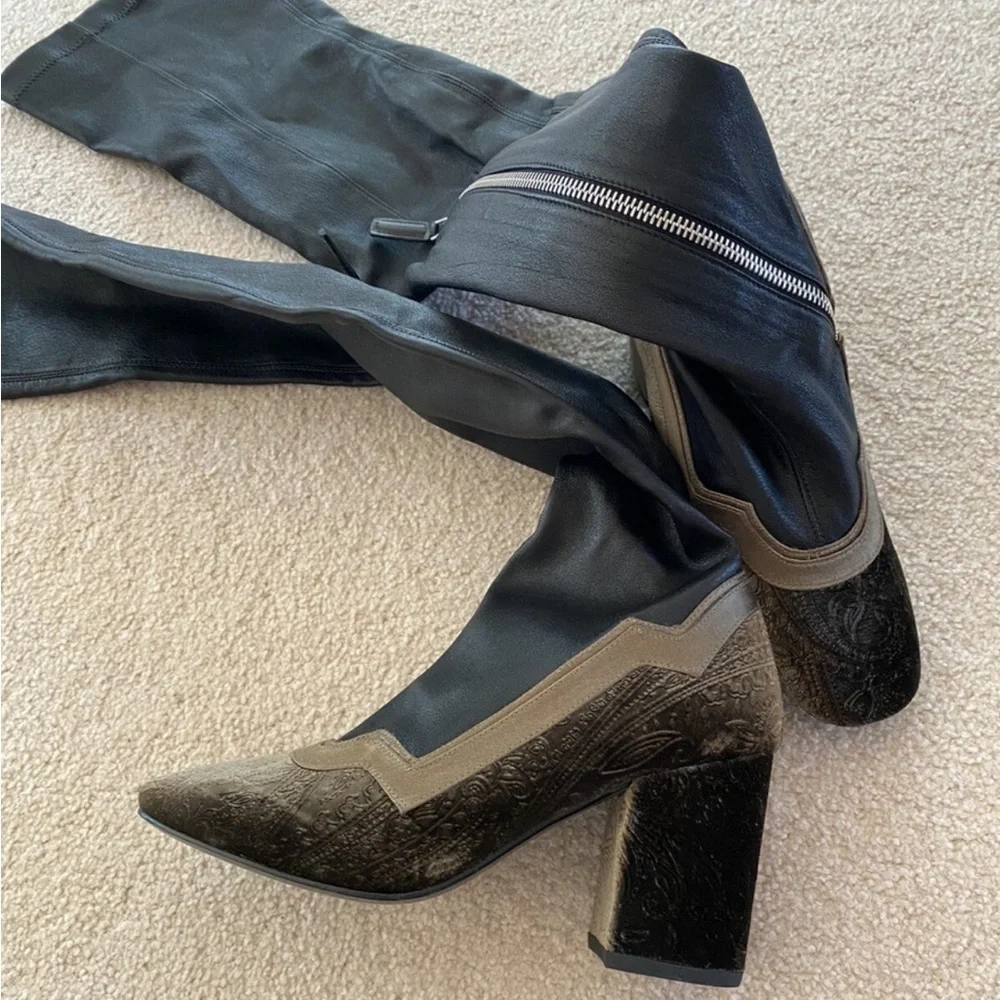 $795 “I’m really here to party” boots by MR in collab with Net a Porter size 6